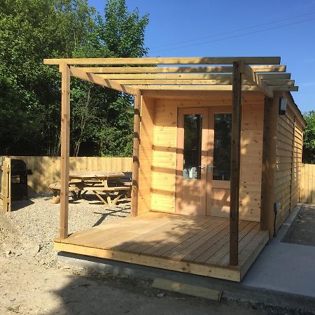 Romantic Getaway Luxury Wooden Cabin With Private Hot Tub And Bbq Aberystwyth Eksteriør billede